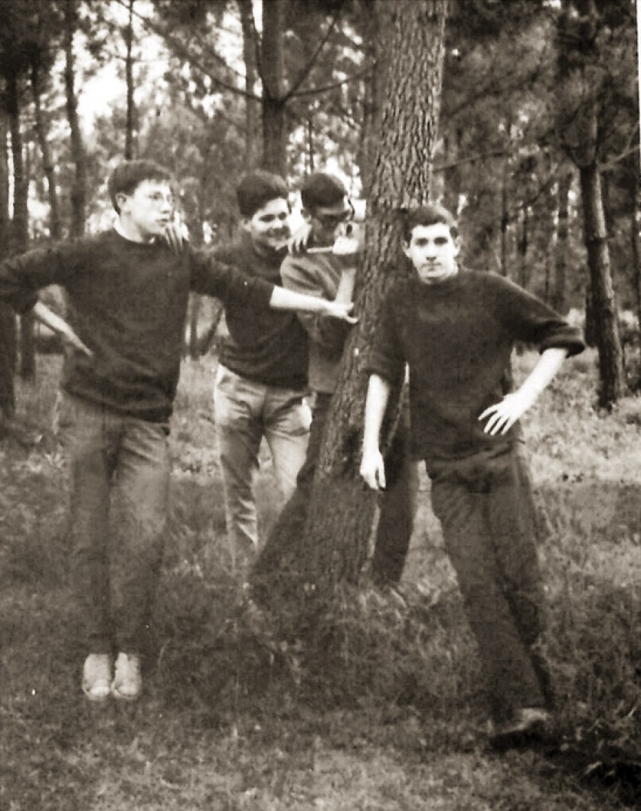 1963 - Paseo por el bosque